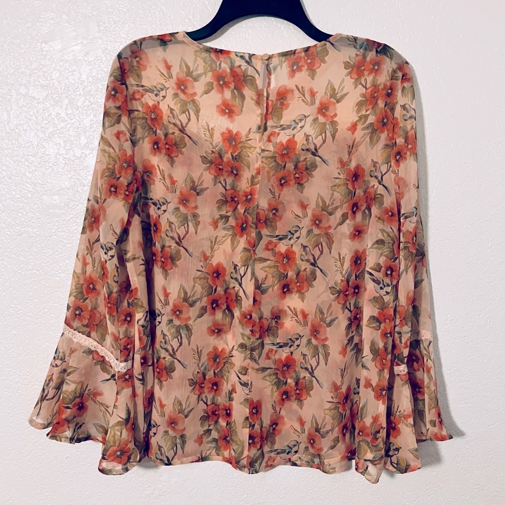 Lauren Conrad x Disney Snow White Blouse (Peach Floral) - Picture 3 of 4
